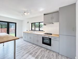 Photo 10- click for photo gallery